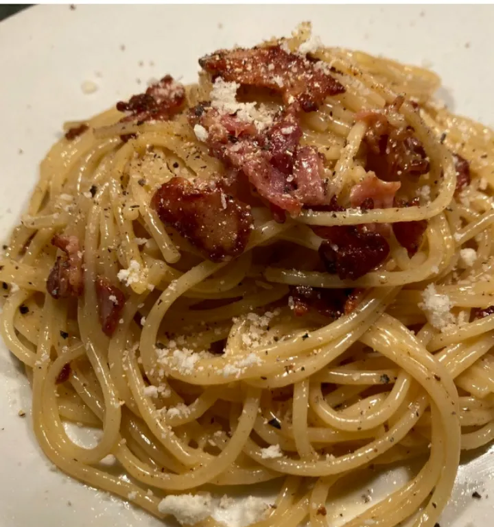 Homemade spaghetti carbonara