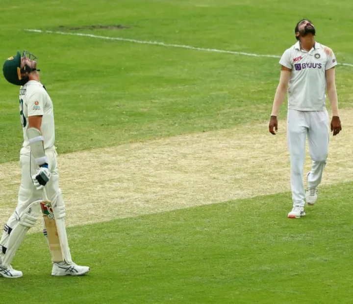 One pic two different emotions