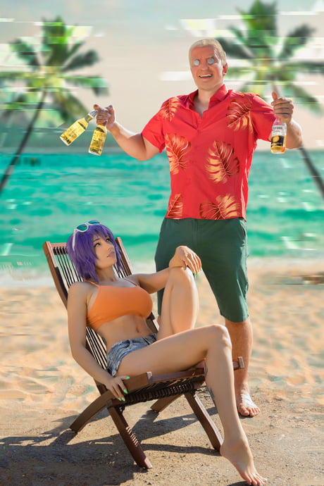 Short vacation for Motoko and Batou