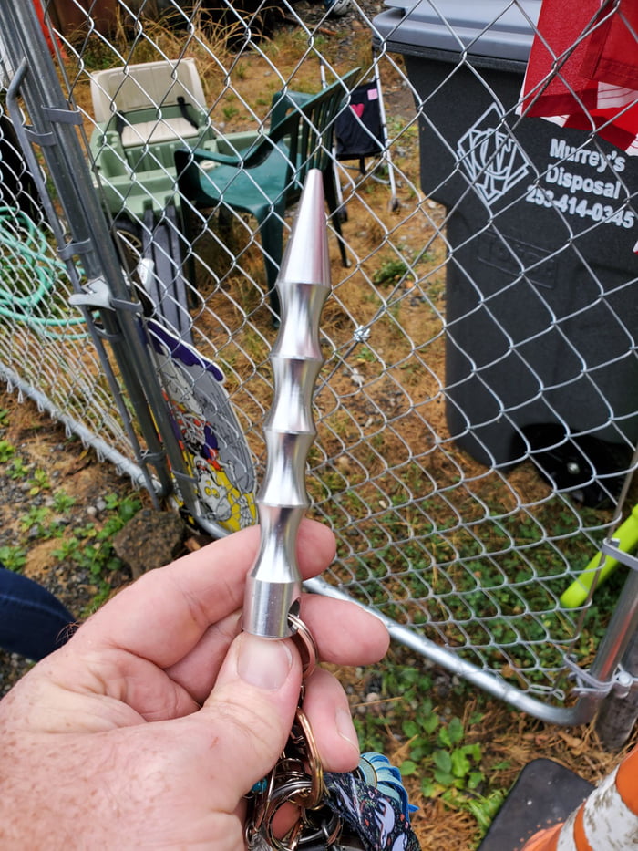 This butt plug keyring