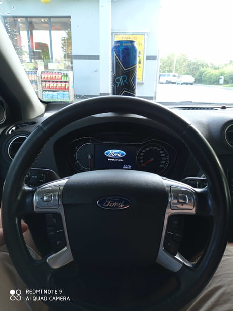 Today I turned 35. 5 years ago I had nothing. I was desperate meth junkie working as receptionist in shi**y hostel in Prague. Then I met my future wife. Today I've got hot wife, two kids, own flat, car and a job in IT. If you would tell me this 5 year