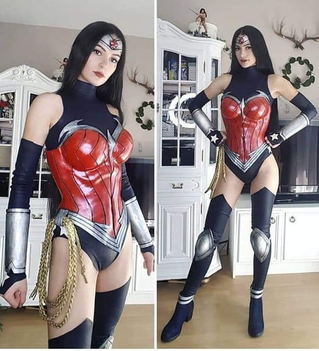 Wonder Woman by Ophelia art